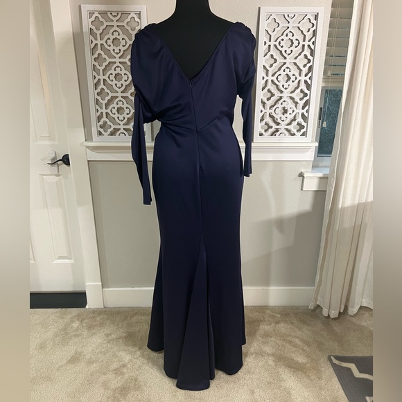 Blue Off the Shoulder Dress - Picture 4 of 7